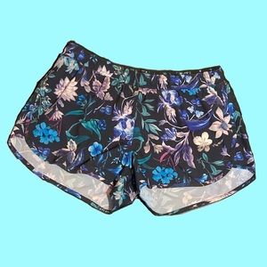 Active Wear Shorts